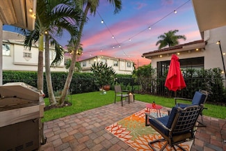 318 September St, Palm Beach Gardens, FL 33410