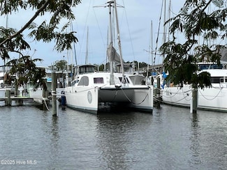 518 Water St Unit C26, Oriental, NC 28571