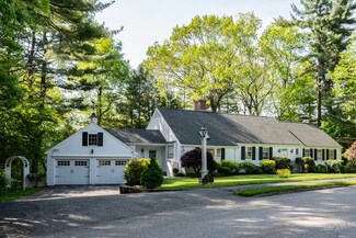 73 Greylock Rd, Wellesley Hills, MA 02481