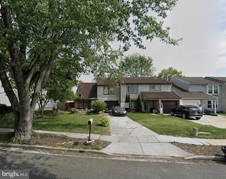 46 Fomalhaut Ave, Blackwood, NJ 08012