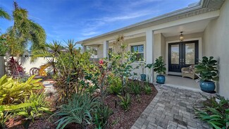 1111 Mallorca Dr, Bradenton, FL 34209