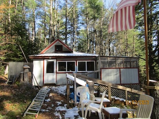 412 Davis St, Brownville, ME 04414