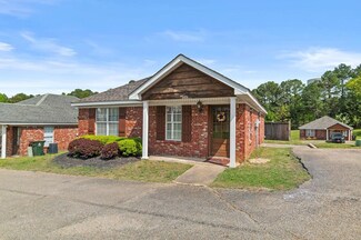 149 Taylor Cottage Cove, Oxford, MS 38655
