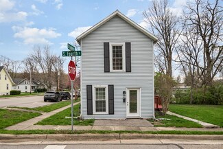 193 S 4th St, Batavia, OH 45103