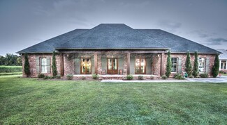 2794 Irish Bend Rd, Franklin, LA 70538