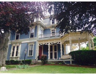 35 Forest St Unit 5, Medford, MA 02155