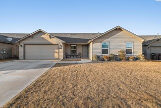 6813 Boulder Dr, Pasco, WA 99301
