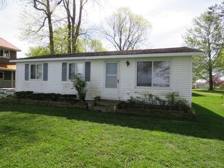 n 10679 Chief Kuno Trail, Fox Lake, WI 53933