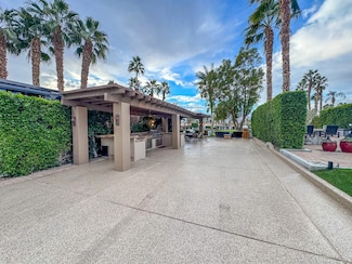 80394 Avenue 48 Unit 401, Indio, CA 92201