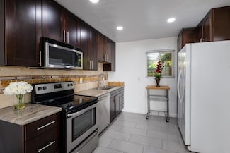 212 Oceanside Blvd Unit 8, Oceanside, CA 92054