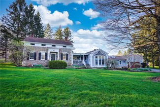 7834 North Rd, Victor, NY 14564