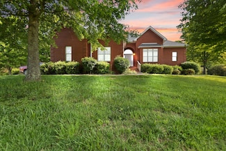 225 Hilltop Rd, East Bernstadt, KY 40729
