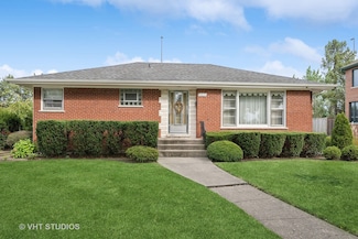 8825 Oketo Ave, Morton Grove, IL 60053
