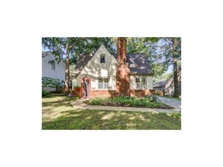 4938 Adams St, Westwood, KS 66205