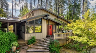 12597 Nottingham Ln, Grass Valley, CA 95949