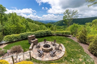 27 Indianola Ln, Bryson City, NC 28713