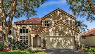 9240 Oak Grove Cir, Davie, FL 33328