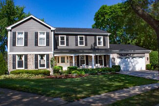 4207 N Kennicott Ave, Arlington Heights, IL 60004