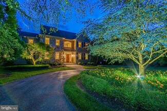 4 Houndstooth Ln, Chester Springs, PA 19425