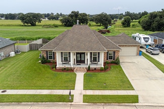 123 Beau Place Blvd, Des Allemands, LA 70030