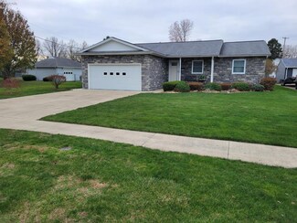 323 Berlin Rd, Huron, OH 44839