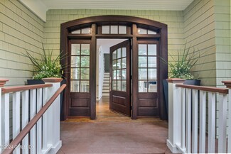 71 Orchard Place Unit 1, Greenwich, CT 06830