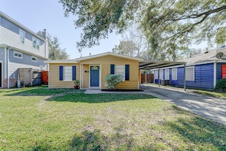 4311 Ione St, Bellaire, TX 77401