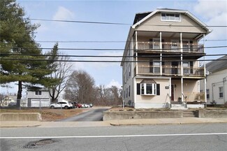 572 Manville Rd, Woonsocket, RI 02895