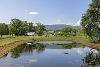 347 Horseshoe Cir, Stuarts Draft, VA 24477