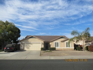 1244 Holt Ave, Hanford, CA 93230