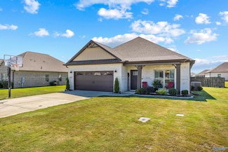 22584 Big Oak Dr, Athens, AL 35613