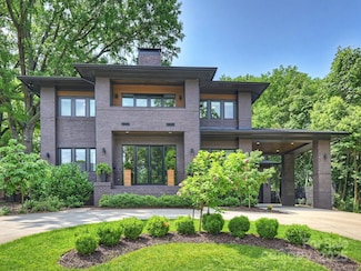112 Manning Dr, Charlotte, NC 28209