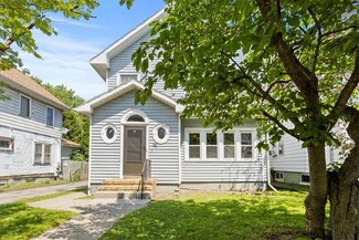 66 Mcnaughton St Unit 2, Rochester, NY 14606