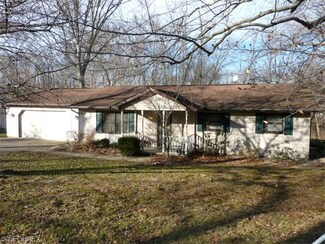 2834 Lisa Kim Ln, Nashport, OH 43830