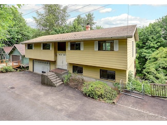 6902 SW 2nd Ave, Portland, OR 97219