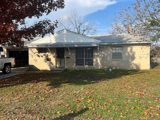 522 E Cober Dr, Grand Prairie, TX 75051