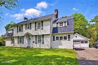 402 S Woodlawn Ave, Lima, OH 45805