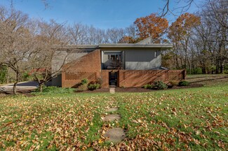 3892 Gloucester Dr, Lexington, KY 40510