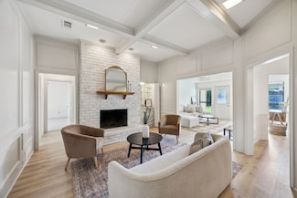 3808 Cromwell Dr, Carrollton, TX 75007