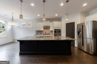 11760 Stratham Dr, Alpharetta, GA 30009