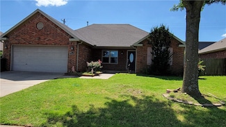 3210 S 3rd St, Rogers, AR 72758