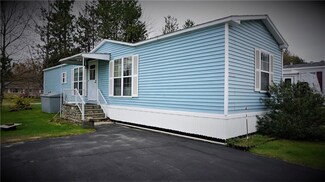 15 Bulick Dr, Lisbon, ME 04252