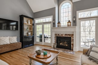 2 N Point Landing Unit 2, Avon, CT 06001