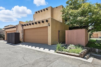 59 Plaza de La Noche NE, Albuquerque, NM 87109