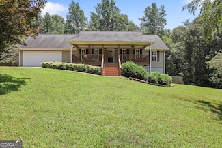 431 Grindstone Creek Dr, Clarkesville, GA 30523