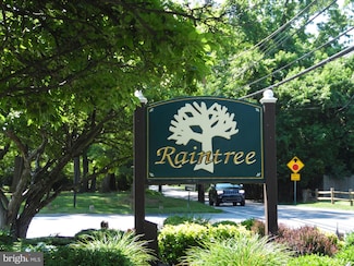 1602 Raintree Ln Unit 1602, Malvern, PA 19355