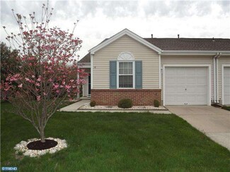 18 Carolina Way, Mount Laurel, NJ 08054