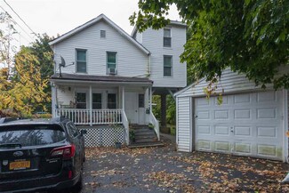 38 Pine Grove Ave, Kingston, NY 12401