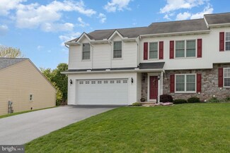 3634 Kortni Dr, Dover, PA 17315