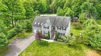 525 Market Hill Rd, Amherst, MA 01002